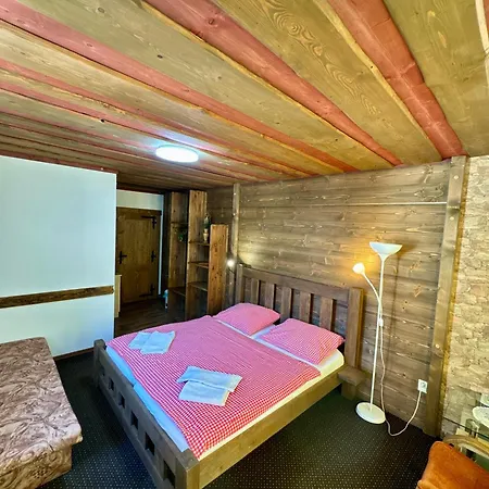 Slovakia Gasthuis 3*