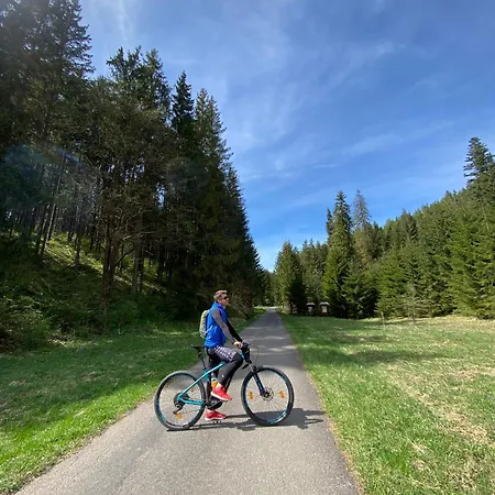 Slovakia 3*