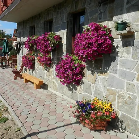 Slovakia 3*